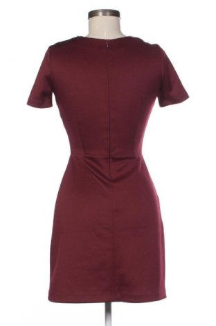 Sukienka Poema, Rozmiar S, Kolor Czerwony, Cena 131,57 zł