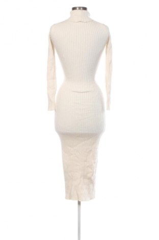 Рокля Primark, Размер XS, Цвят Екрю, Цена 6,64 €