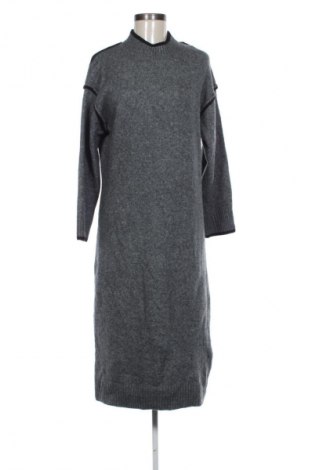 Рокля Primark, Размер M, Цвят Сив, Цена 8,69 €