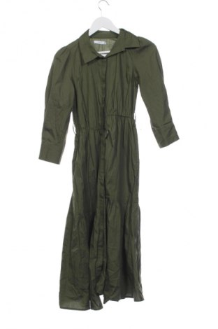 Kleid Reserved, Größe XS, Farbe Grün, Preis 25,00 €