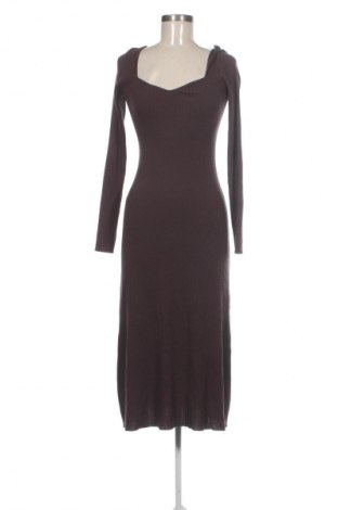 Φόρεμα Reserved, Μέγεθος M, Χρώμα Καφέ, Τιμή 21,99 €
