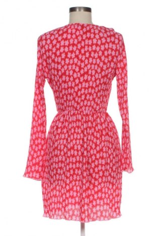 Рокля Reserved, Размер XS, Цвят Многоцветен, Цена 19,95 €