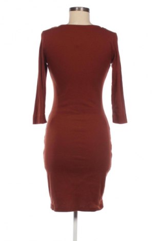 Rochie Reserved, Mărime M, Culoare Maro, Preț 104,26 Lei