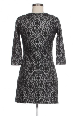 Kleid S.Oliver, Größe S, Farbe Mehrfarbig, Preis 10,99 €