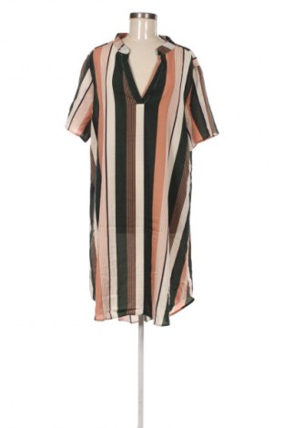 Рокля SHEIN, Размер XXL, Цвят Многоцветен, Цена 9,20 €