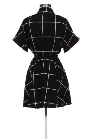 Kleid SHEIN, Größe XS, Farbe Mehrfarbig, Preis 10,99 €