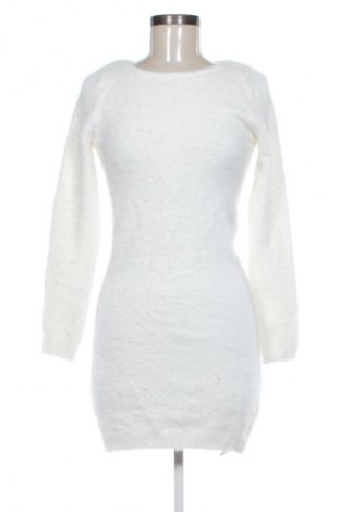 Рокля SHEIN, Размер M, Цвят Бял, Цена 7,15 €