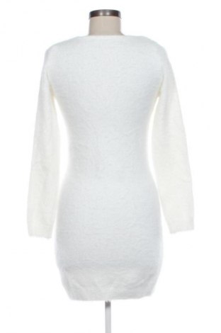 Рокля SHEIN, Размер M, Цвят Бял, Цена 7,15 €