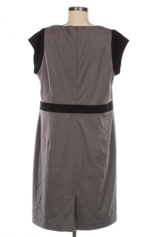 Рокля Sheego, Размер XL, Цвят Многоцветен, Цена 10,22 €