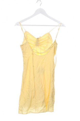 Šaty  Sinsay, Velikost XS, Barva Žlutá, Cena  567,00 Kč