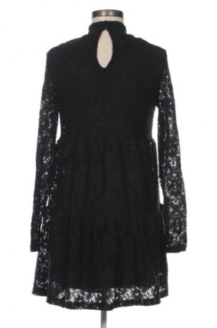 Šaty  Sinsay, Velikost S, Barva Černá, Cena  565,00 Kč