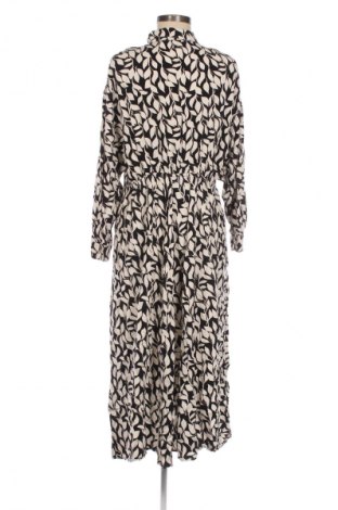 Рокля Sinsay, Размер XL, Цвят Многоцветен, Цена 19,97 €