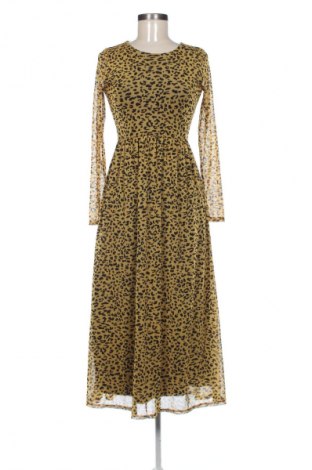 Sukienka Sisters Point, Rozmiar S, Kolor Kolorowy, Cena 133,96 zł