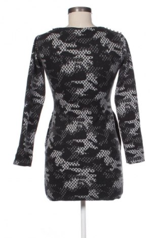 Рокля Solin, Размер M, Цвят Многоцветен, Цена 19,94 €