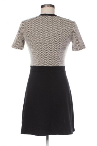 Ruha Stradivarius, Méret L, Szín Sokszínű, Ár 8 264 Ft