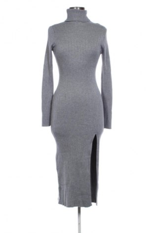 Kleid TWO WAY, Größe S, Farbe Grau, Preis € 18,99