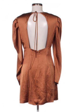 Sukienka The Andamane, Rozmiar M, Kolor Brązowy, Cena 2 154,11 zł