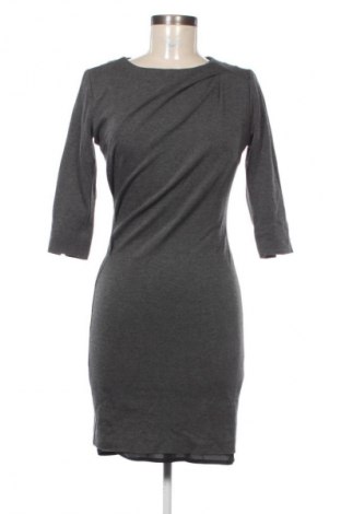 Рокля Tiger Of Sweden, Размер S, Цвят Сив, Цена 179,72 €