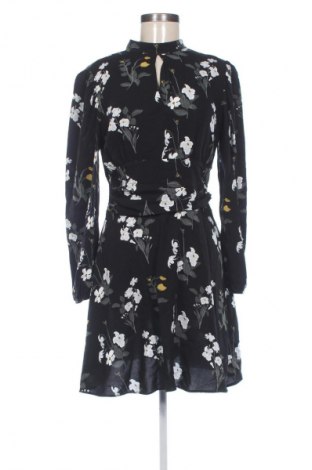 Kleid Trendyol, Größe M, Farbe Mehrfarbig, Preis 24,55 €