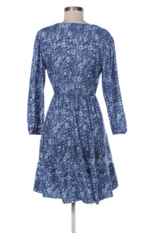 Kleid Trendyol, Größe L, Farbe Mehrfarbig, Preis 55,22 €