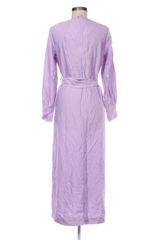 Рокля Trendyol, Размер S, Цвят Лилав, Цена 55,25 €