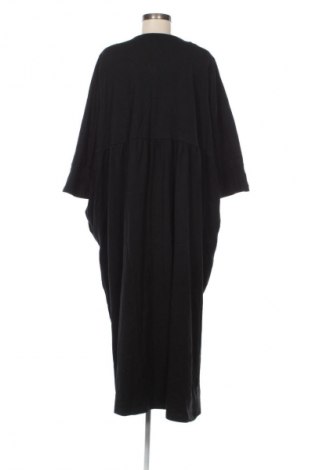 Kleid Ulla Popken, Größe 3XL, Farbe Schwarz, Preis € 24,55