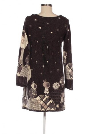 Sukienka Unbranded, Rozmiar M, Kolor Kolorowy, Cena 51,99 zł