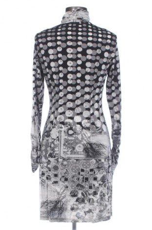 Ruha Unbranded, Méret M, Szín Sokszínű, Ár 8 244 Ft