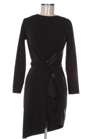 Ruha Unbranded, Méret M, Szín Fekete, Ár 3 229 Ft