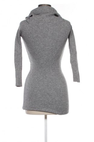 Sukienka Unbranded, Rozmiar M, Kolor Szary, Cena 25,99 zł