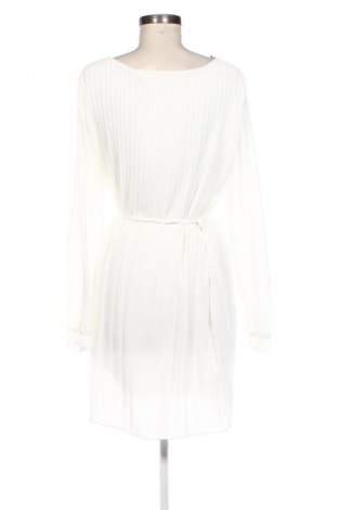 Rochie Unbranded, Mărime M, Culoare Alb, Preț 104,10 Lei
