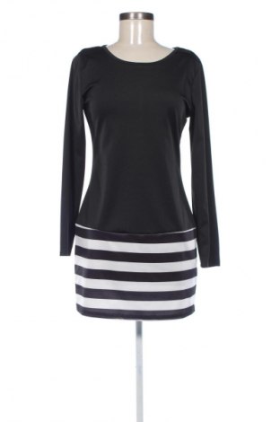 Рокля Unbranded, Размер S, Цвят Многоцветен, Цена 20,00 €