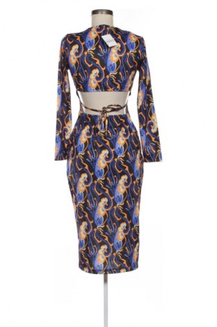 Рокля Unbranded, Размер M, Цвят Многоцветен, Цена 10,73 €