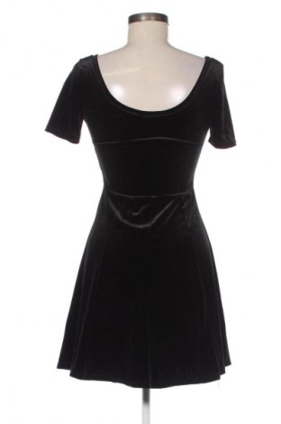 Sukienka Unbranded, Rozmiar S, Kolor Czarny, Cena 43,99 zł