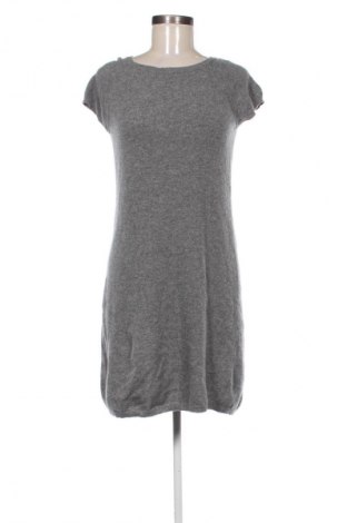 Kleid United Colors Of Benetton, Größe S, Farbe Grau, Preis € 10,99