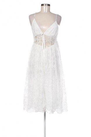 Sukienka Urban Outfitters, Rozmiar L, Kolor Biały, Cena 133,96 zł