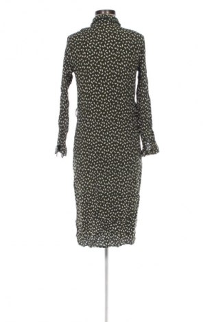 Šaty  VILA, Velikost M, Barva Vícebarevné, Cena  299,00 Kč