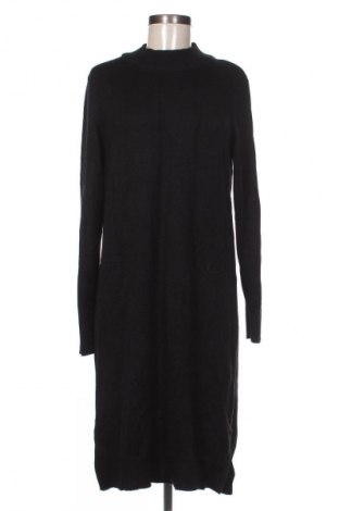 Ruha VILA, Méret L, Szín Fekete, Ár 13 079 Ft