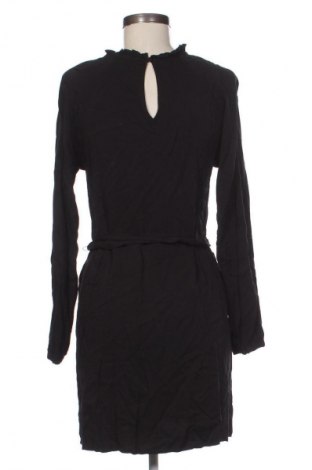 Šaty  VILA, Velikost S, Barva Černá, Cena  391,00 Kč