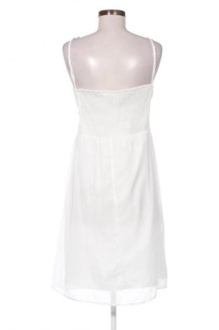 Kleid Vero Moda, Größe S, Farbe Weiß, Preis 31,30 €