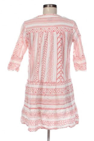 Рокля Vero Moda, Размер S, Цвят Многоцветен, Цена 6,64 €