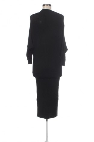 Kleid Vero Moda, Größe M, Farbe Schwarz, Preis 17,46 €