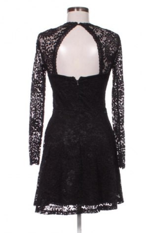 Рокля Vero Moda, Размер S, Цвят Черен, Цена 13,81 €