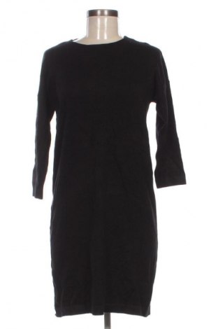Šaty  Vero Moda, Velikost M, Barva Černá, Cena  159,00 Kč