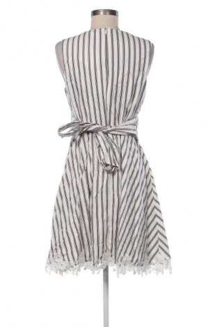 Рокля Yessica, Размер M, Цвят Многоцветен, Цена 7,66 €