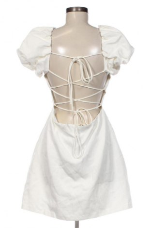 Šaty  Zara, Velikost XL, Barva Bílá, Cena  409,00 Kč