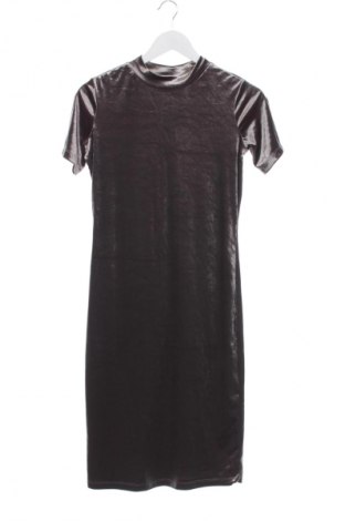 Ruha Zara, Méret M, Szín Bézs, Ár 4 389 Ft