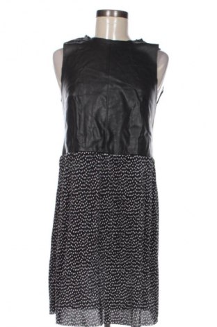 Ruha Zara, Méret M, Szín Fekete, Ár 8 869 Ft