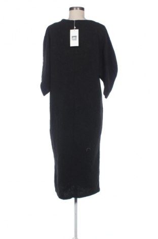 Рокля Zara, Размер L, Цвят Черен, Цена 39,00 €