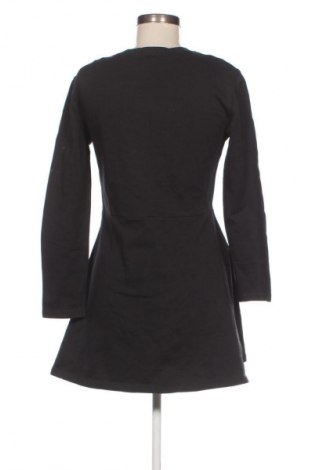 Rochie Zara, Mărime L, Culoare Negru, Preț 67,99 Lei